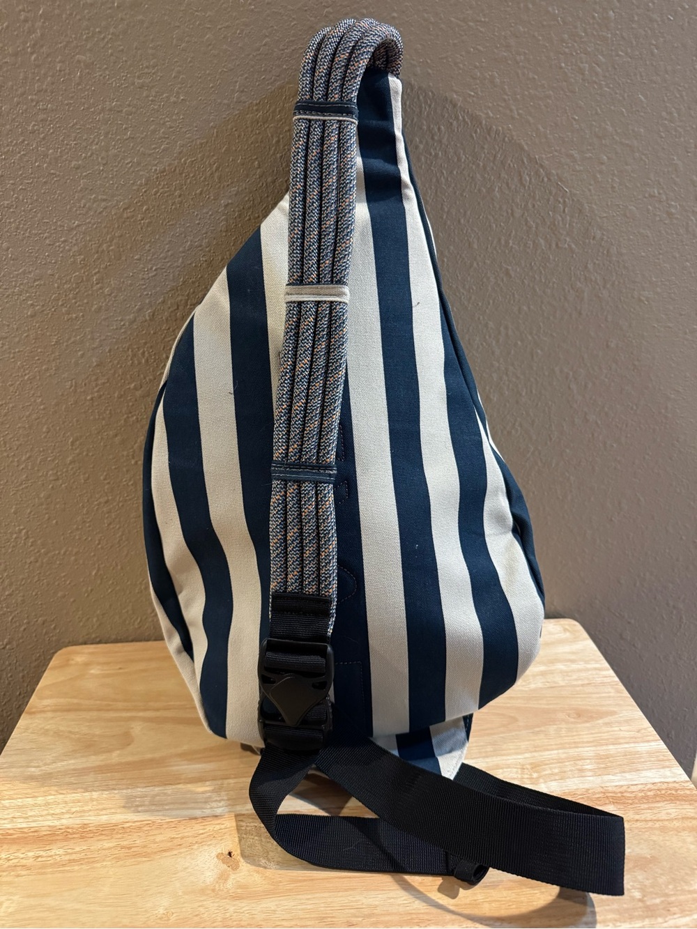 Kavu Rope Sling Backpack - Picture 2 of 8